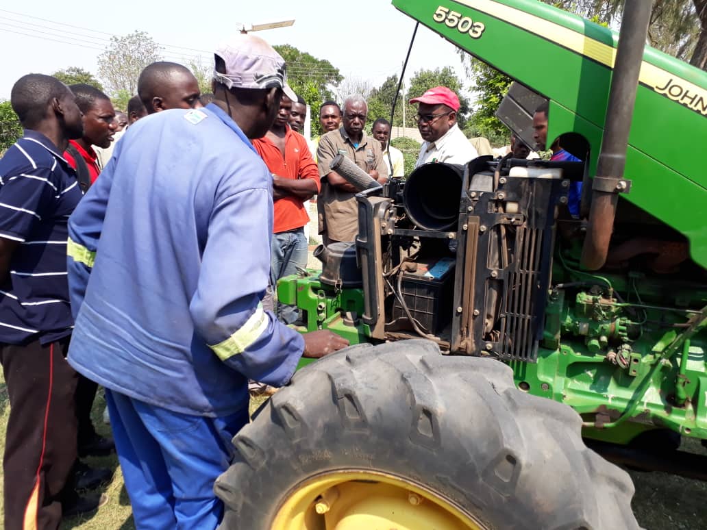 TRAINING OF TRACTOR OPERATORS AND OWNERS ON OPTIMUM MIN-TILL SERVICE PROVISION